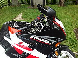CBR1000F 94' Over 80% Cosmetic makeover...Finished!-cbr1000f-94-pic-8.jpg