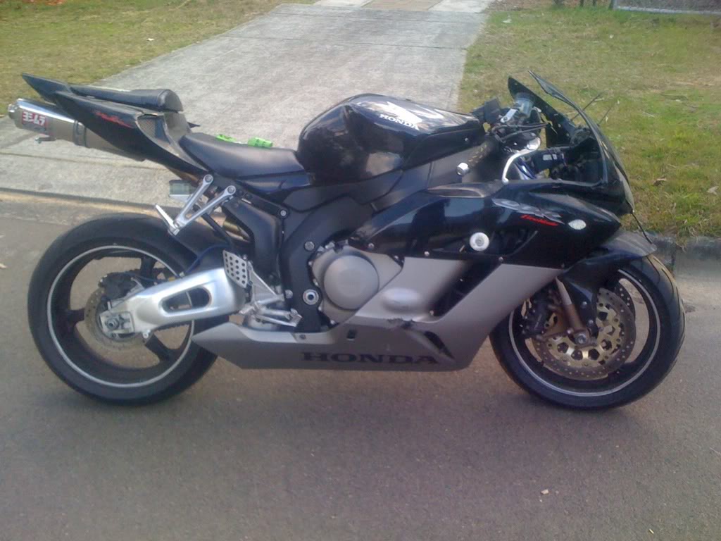 04 cbr1000rr deals