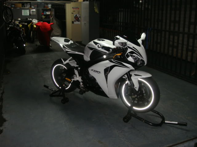 Name:  27-11-08069.jpg
Views: 872
Size:  47.7 KB