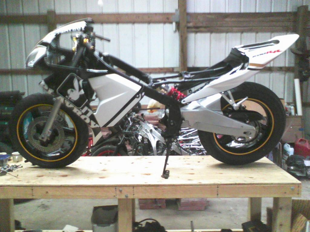 Name: sidewithfairing_zps4f5d1648.jpg
Views: 276
Size: 106.7 KB