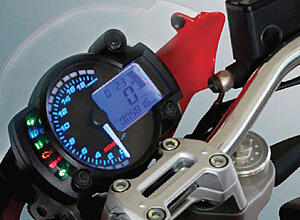 Cbr 600 f 1987 pc19 naked-dash-rx2n.jpg