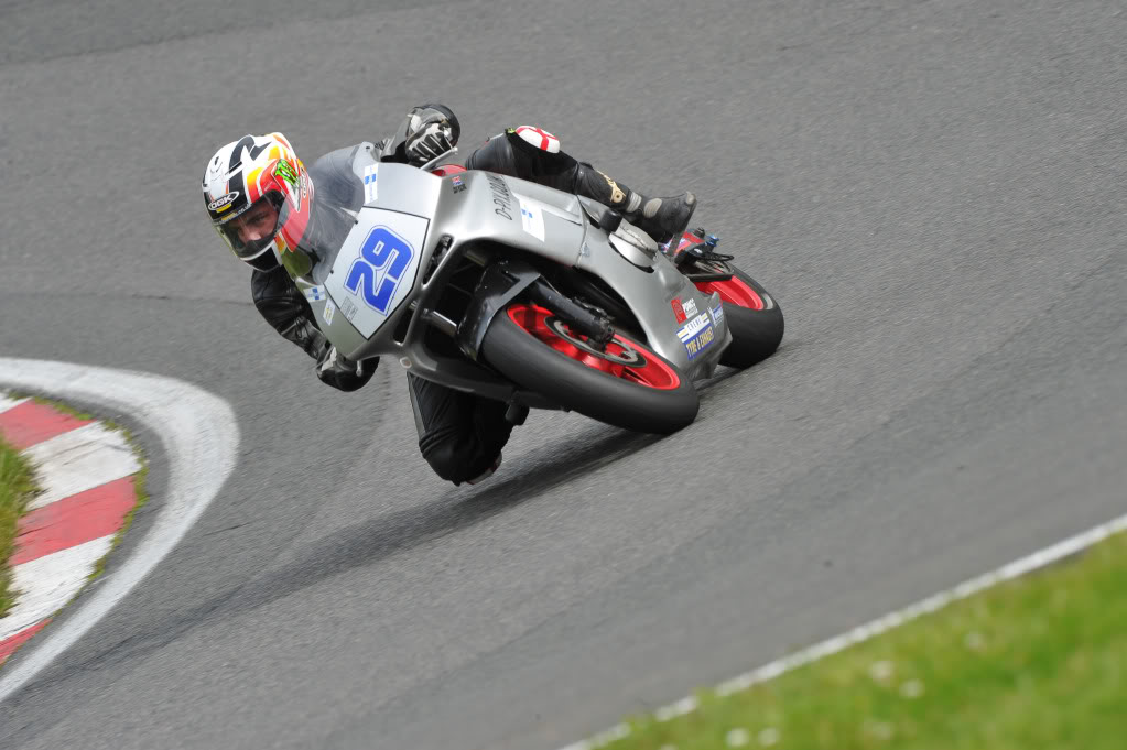 Name:  270612_1189_oulton_park.jpg
Views: 11
Size:  97.9 KB