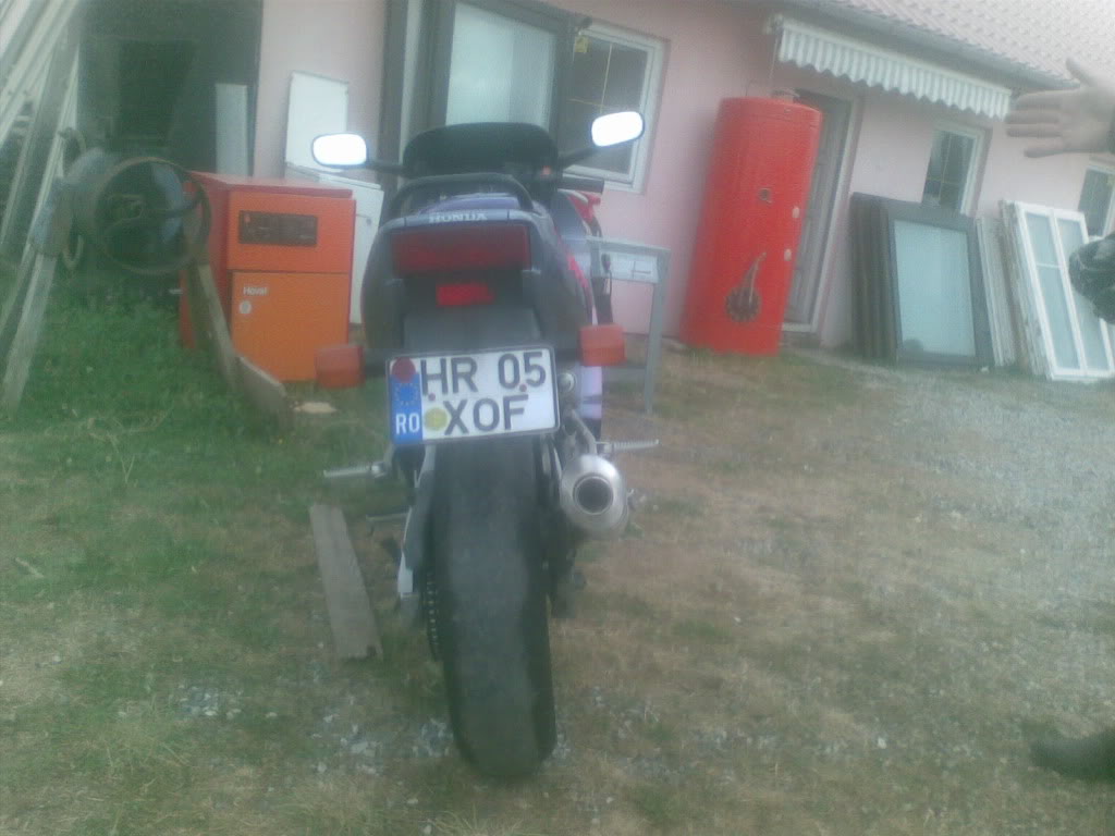 Name:  24092011003.jpg
Views: 242
Size:  83.5 KB
