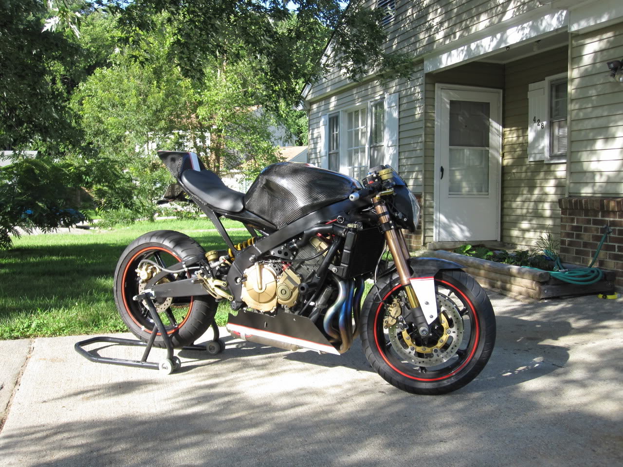 Name:  CBR036.jpg
Views: 322
Size:  387.2 KB