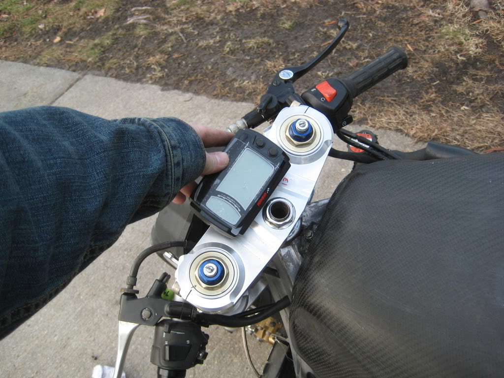 Name:  CBR303.jpg
Views: 363
Size:  157.2 KB