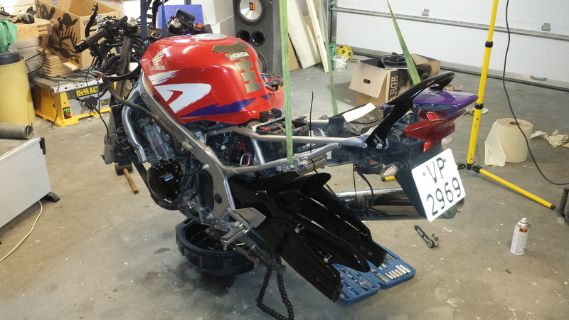 Name:  2015-04-02%2013.26.11_zpslacvgyf2.jpg
Views: 191
Size:  168.5 KB