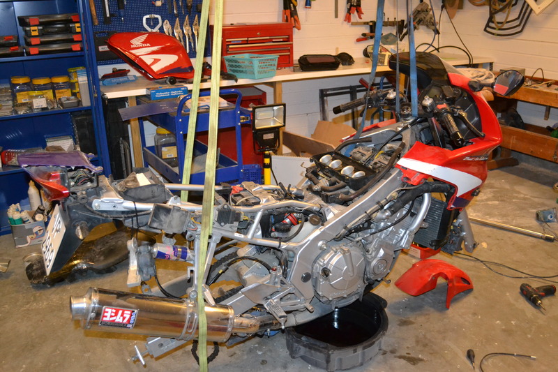 Name:  004_zps0jz1x0tz.jpg
Views: 195
Size:  234.9 KB