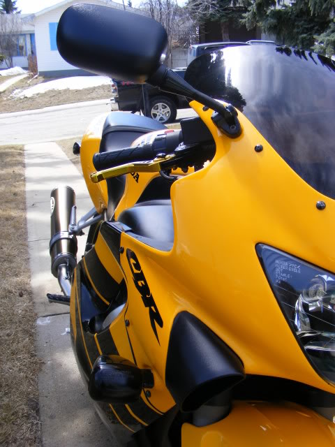 Name:  April017.jpg
Views: 184
Size:  65.6 KB