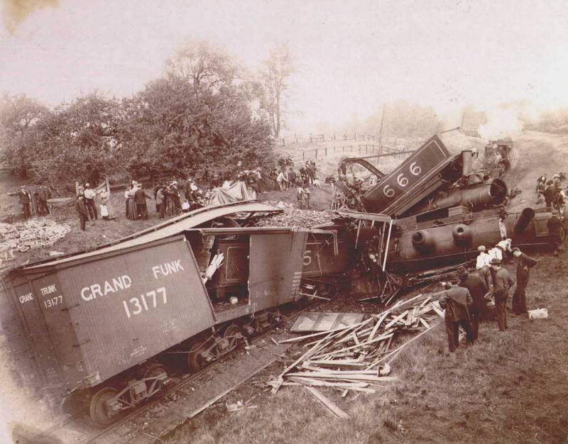 Name:  Train20Wreck.jpg
Views: 15
Size:  75.5 KB