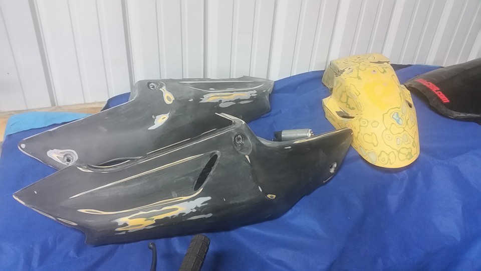 Name: Fairings%202_zpsebfoltbe.jpg
Views: 104
Size: 85.5 KB