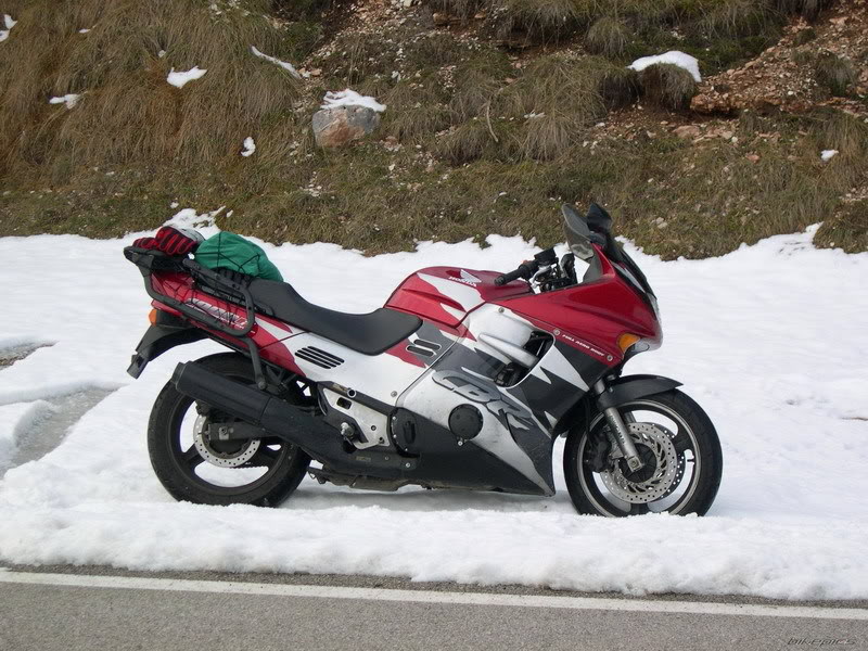 Name:  snow1.jpg
Views: 20
Size:  126.2 KB