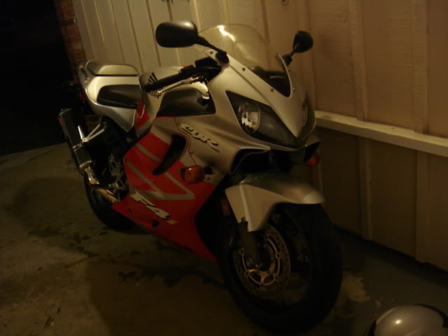 Name:  cbr600f4i2.jpg
Views: 28
Size:  30.9 KB