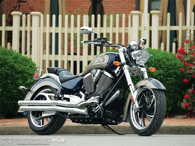 Name:  2010-victory-motorcycles-first-l-1.jpg
Views: 14
Size:  66.1 KB