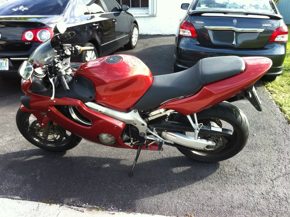 Name:  CBR600f4III.jpg
Views: 319
Size:  206.7 KB