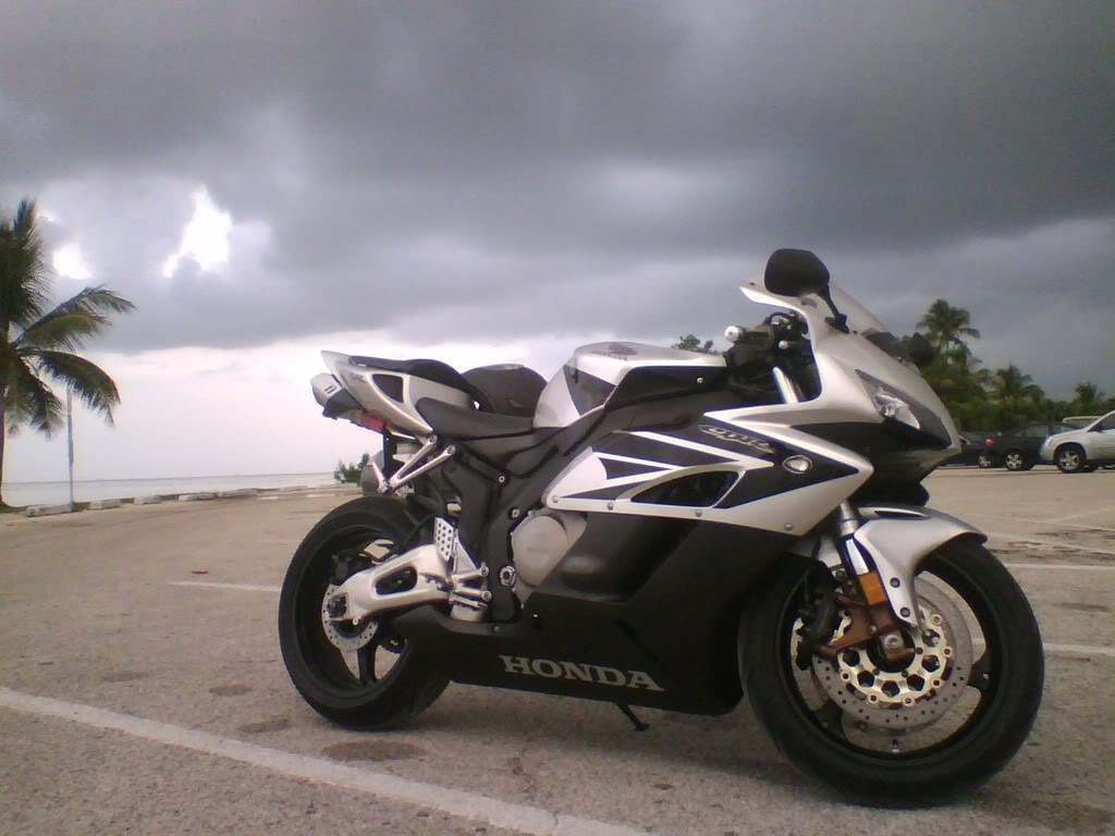 Name:  0707071947-04.jpg
Views: 22
Size:  84.8 KB