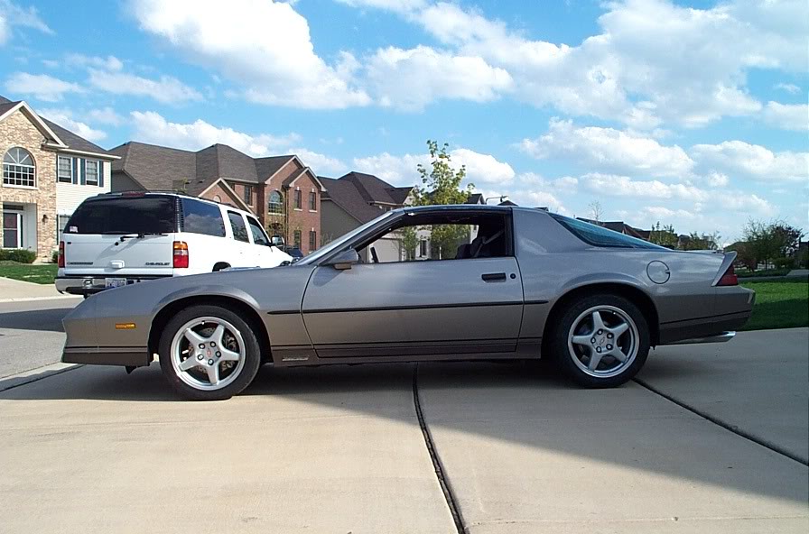 Name: Camaro007.jpg
Views: 24
Size: 98.3 KB