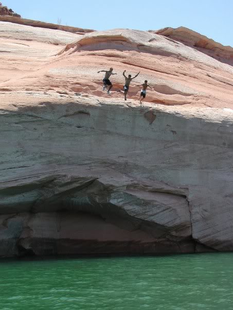 Name:  cliffjump.jpg
Views: 14
Size:  44.5 KB