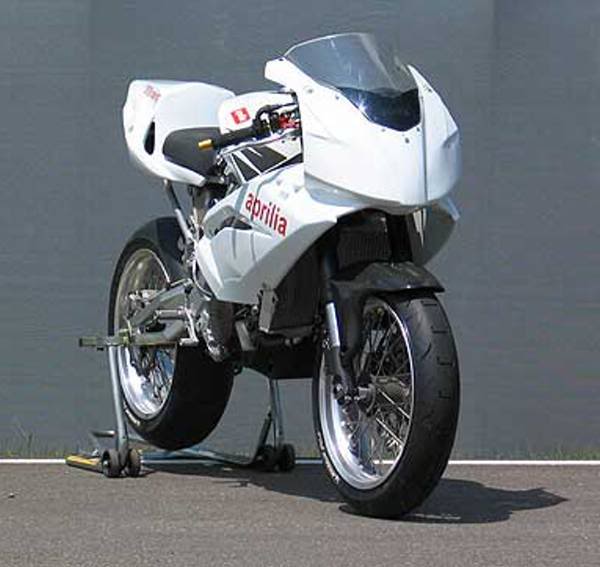 Name:  Aprilia20RSX2055020vorn.jpg
Views: 599
Size:  36.5 KB